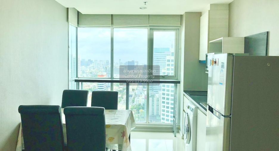 For rent 2 bedrooms condo in Huai Khwang, Bangkok
