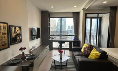 For rent 1 bed condo in Bang Rak, Bangkok