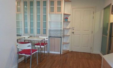 For rent 1 bed condo in Yan Nawa, Bangkok