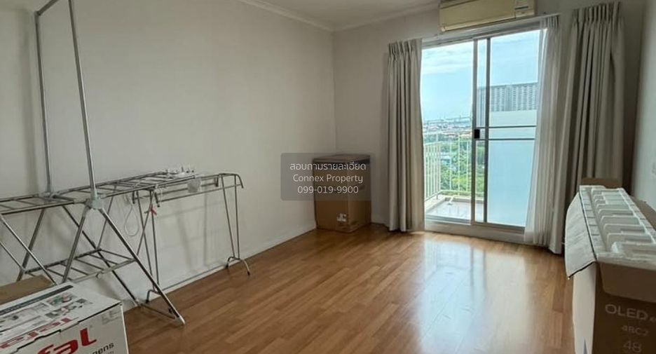 For rent 3 bedrooms condo in Yan Nawa, Bangkok