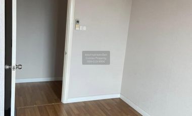For rent 2 bedrooms condo in Yan Nawa, Bangkok