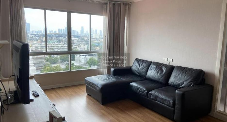 For rent 2 bedrooms condo in Yan Nawa, Bangkok