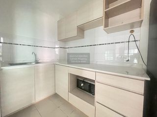 For rent 3 bedrooms condo in Yan Nawa, Bangkok