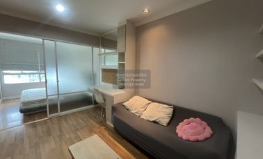 Condo en alquiler de 1 habitaciones en Huai Khwang, Bangkok