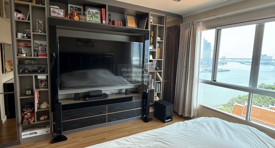For rent 3 bedrooms condo in Yan Nawa, Bangkok