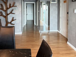 For rent 3 bedrooms condo in Yan Nawa, Bangkok