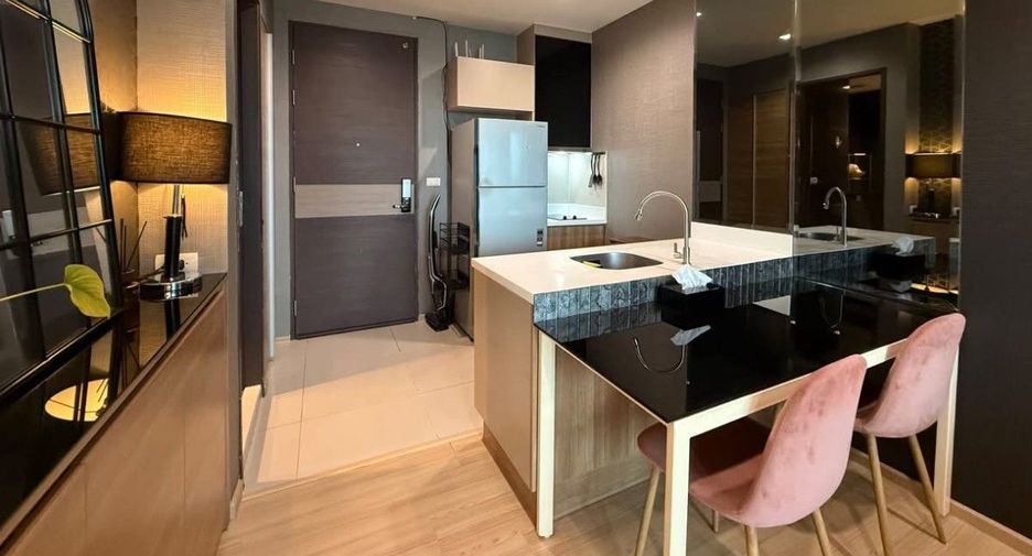 For rent 1 bed condo in Sathon, Bangkok