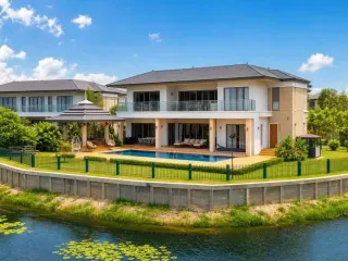 For sale 4 bedrooms villa in Thalang, Phuket