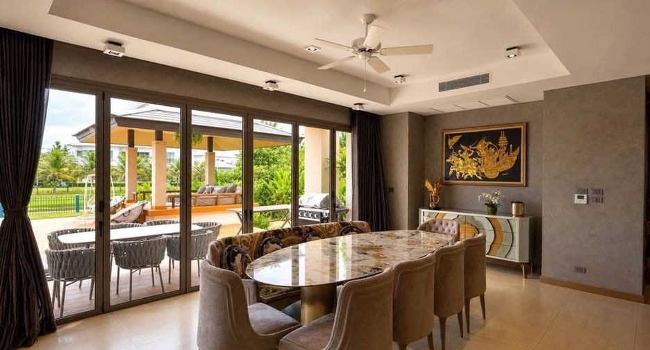 For sale 4 bedrooms villa in Thalang, Phuket
