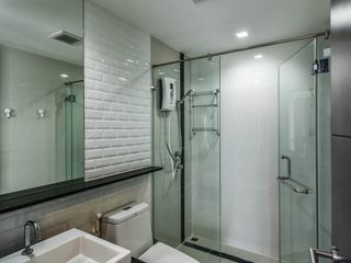For rent 2 bedrooms condo in Pathum Wan, Bangkok