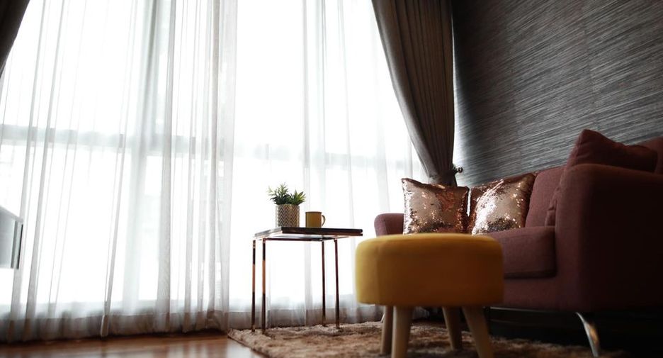 Condo en alquiler y en venta de 2 habitaciones en Pathum Wan, Bangkok
