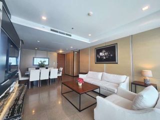For rent 2 bedrooms condo in Sathon, Bangkok