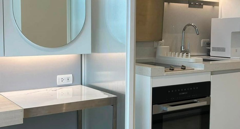 For rent studio condo in Watthana, Bangkok