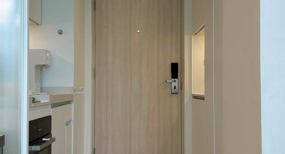 For rent studio condo in Watthana, Bangkok