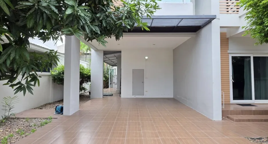Haus zum Kauf mit 3 Zimmer in Bang Lamung, Chonburi