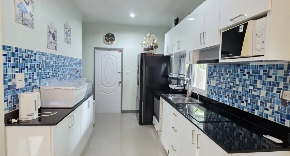 Haus zum Kauf mit 3 Zimmer in Bang Lamung, Chonburi