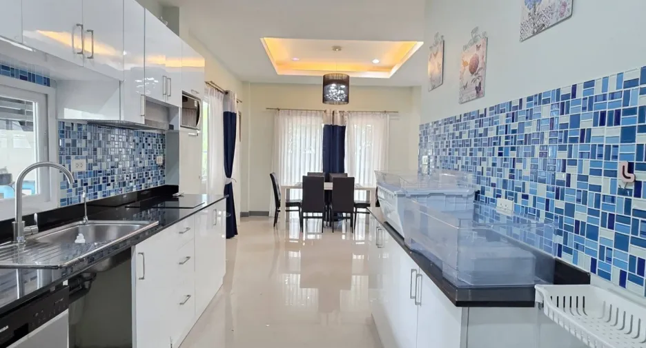 Haus zum Kauf mit 3 Zimmer in Bang Lamung, Chonburi