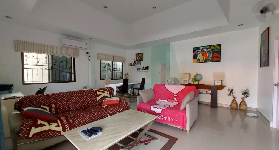 Haus zum Kauf mit 3 Zimmer in Jomtien, Pattaya