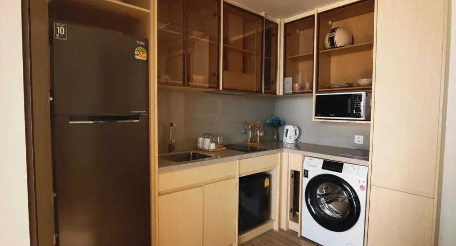 For sale 1 Beds condo in Bang Lamung, Chonburi