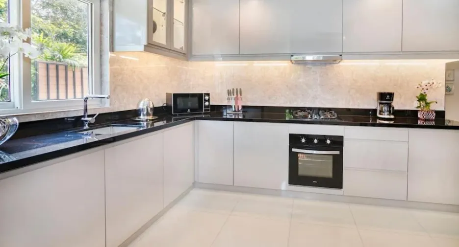 Villa en venta de 6 habitaciones en Bang Lamung, Chonburi