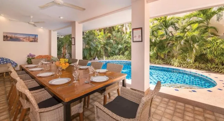 Villa en venta de 6 habitaciones en Bang Lamung, Chonburi