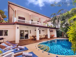 Villa en venta de 6 habitaciones en Bang Lamung, Chonburi
