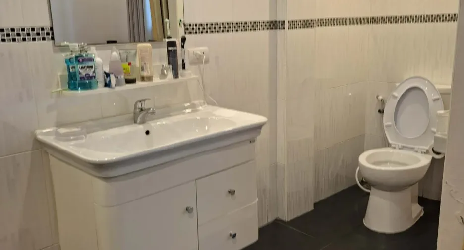 Villa en venta de 6 habitaciones en Bang Lamung, Chonburi