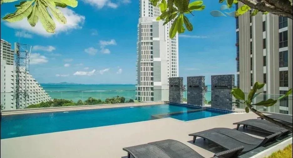 For sale studio condo in Bang Lamung, Chonburi