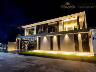 Villa zur Miete mit 5 Zimmer in Bang Lamung, Chonburi