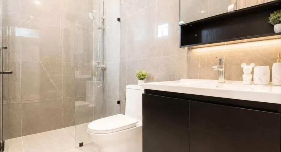 Villa zum Kauf mit 4 Zimmer in Bang Lamung, Chonburi