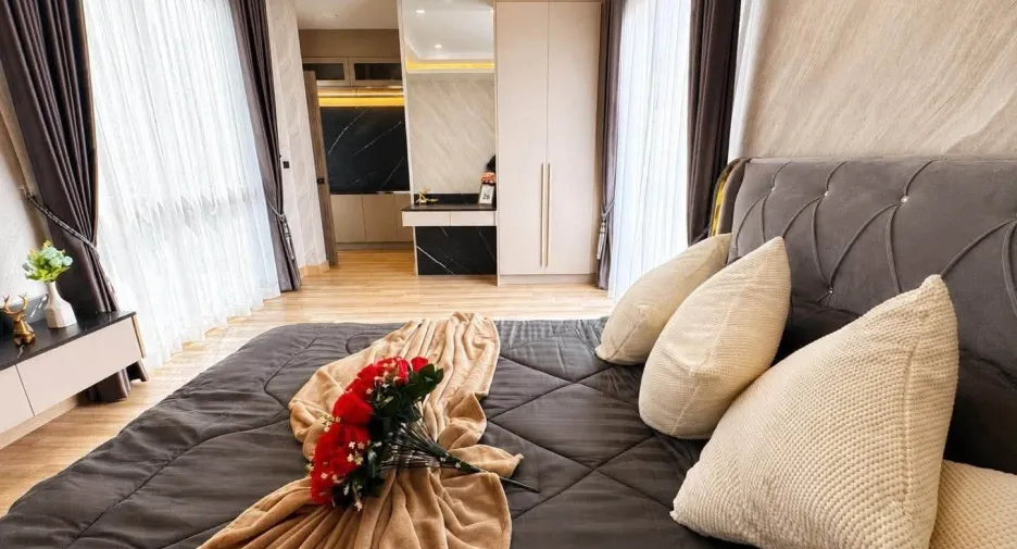 Villa zum Kauf mit 4 Zimmer in Bang Lamung, Chonburi