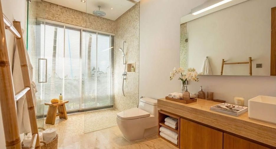 For sale and for rent 4 bedrooms villa in Thalang, Phuket