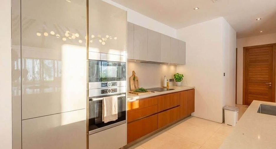 For sale and for rent 4 bedrooms villa in Thalang, Phuket
