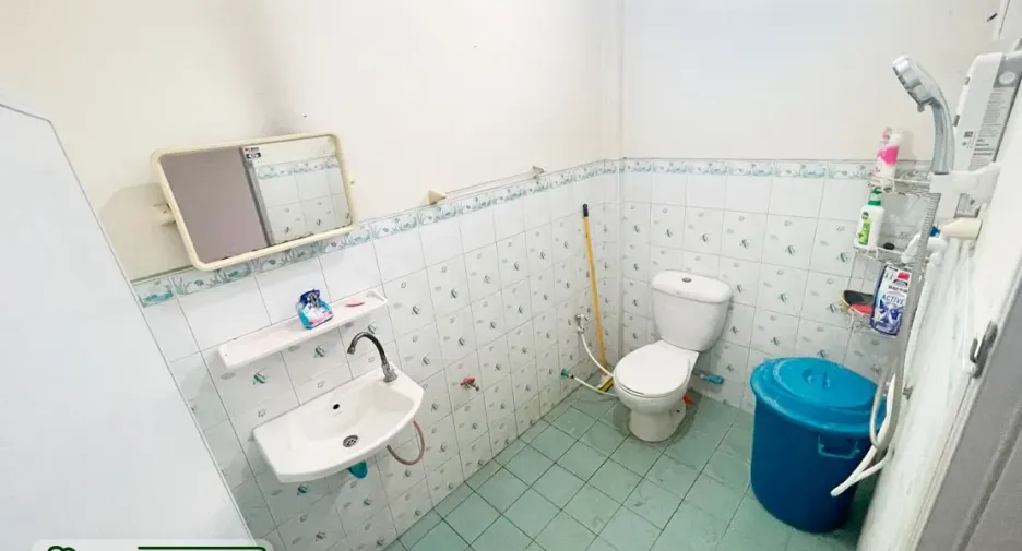 For sale 2 bedrooms house in Mueang Uttaradit, Uttaradit