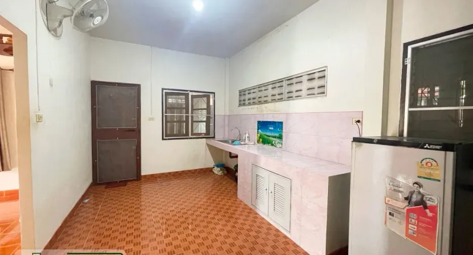 For sale 2 bedrooms house in Mueang Uttaradit, Uttaradit