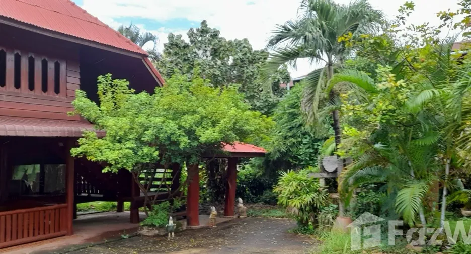 For rent 2 bedrooms villa in Muang Nan, Nan