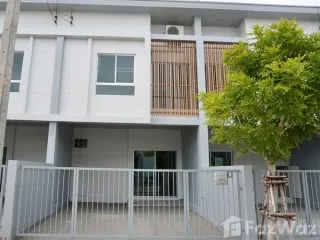 For rent 2 bedrooms townhouse in Pak Kret, Nonthaburi