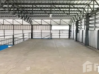 Casa en alquiler de estudio en Mueang Samut Sakhon, Samut Sakhon