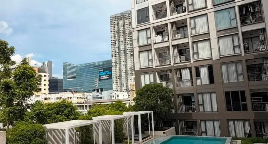 Wohnung zur Miete mit Studio in Bang Na, Bangkok