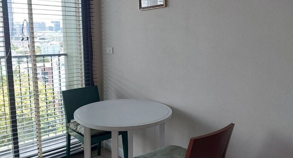 For sale 1 bed condo in Watthana, Bangkok