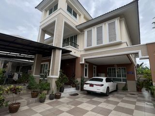 For sale 6 bedrooms house in Phasi Charoen, Bangkok