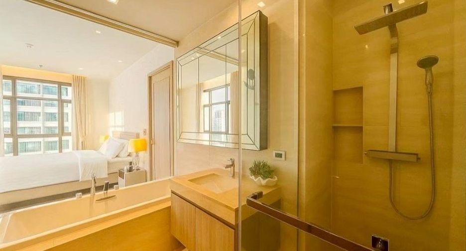 For sale 1 bed condo in Khlong Toei, Bangkok