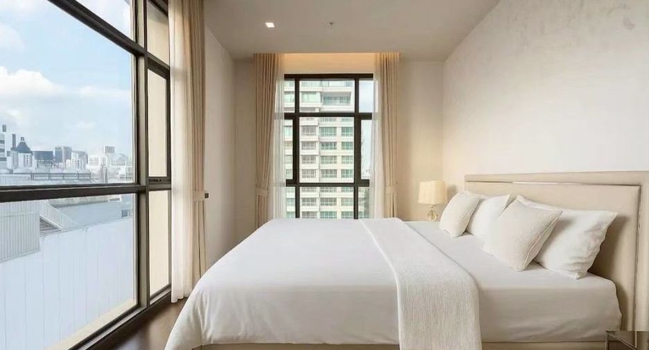 For sale 1 bed condo in Khlong Toei, Bangkok