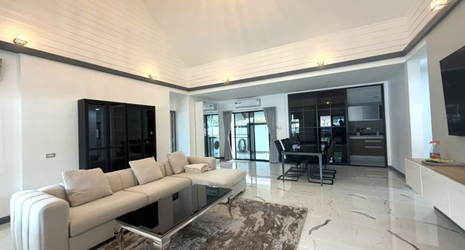 Haus zum Kauf mit 3 Zimmer in Bang Lamung, Chonburi