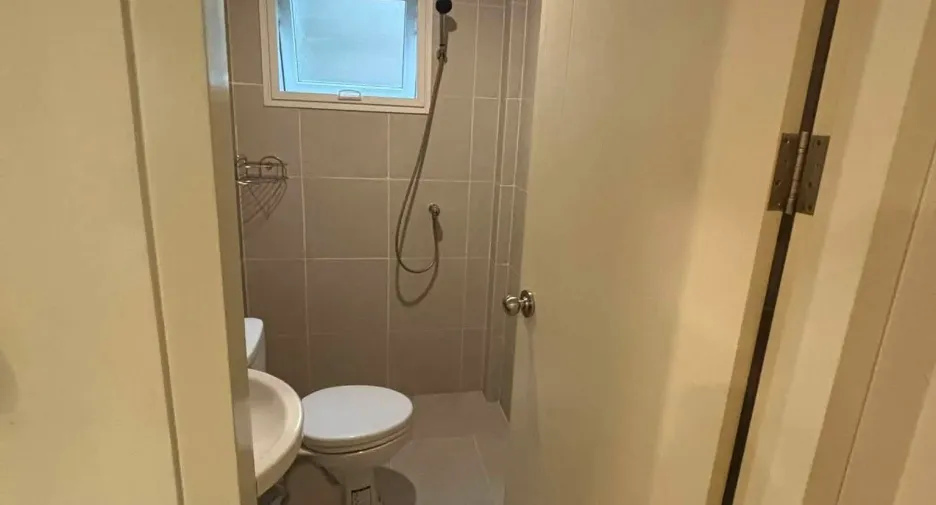 Reihenhaus zur Miete mit 3 Zimmer in Bang Lamung, Chonburi