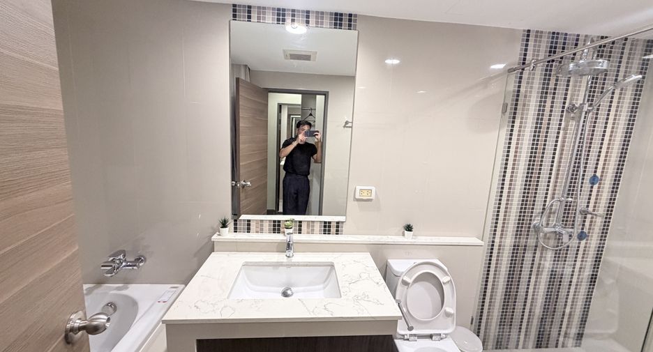 Wohnung zur Miete mit 1 Zimmer in Watthana, Bangkok