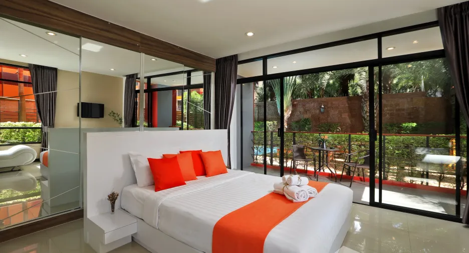 For sale and for rent 2 bedrooms condo in Mueang Phuket, Phuket