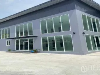 For rent warehouse in Prawet, Bangkok