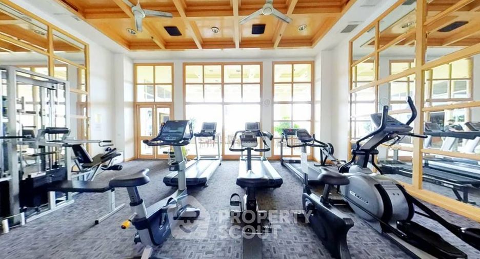 For rent and for sale 1 bed condo in Khlong San, Bangkok
