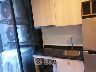 À vendre 1 chambre condo à Din Daeng, Bangkok